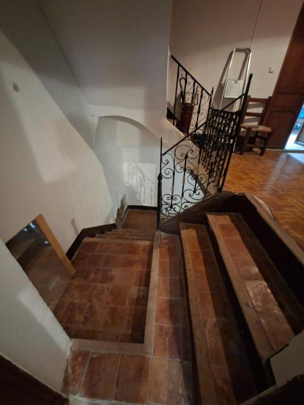 Properties for sale and rent in Spain photo 2