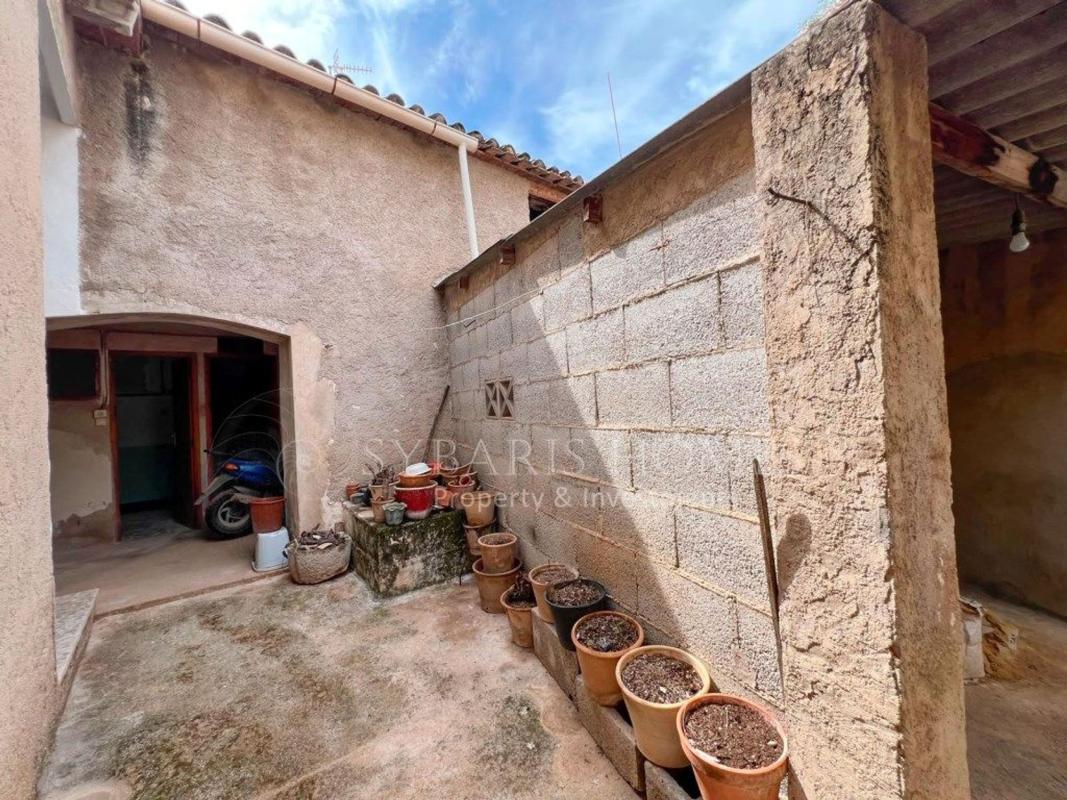 Propiedades en venta y alquiler en España photo 4