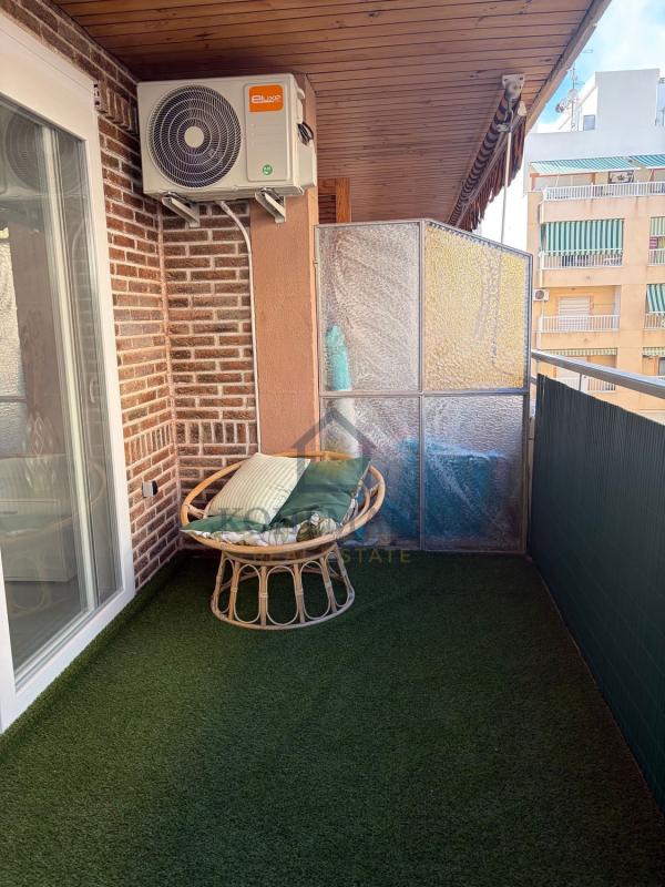 Sale of apartment in Piso en Doctor Gregorio Marañon, El Acequión, Torrevieja, Torrevieja
 photo 3