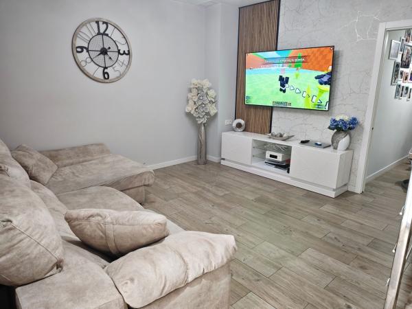 Casa o chalet independiente en Calle Ginés García Esquitino, 26, Los Magros-Casablanca, Elche / Elx photo 1