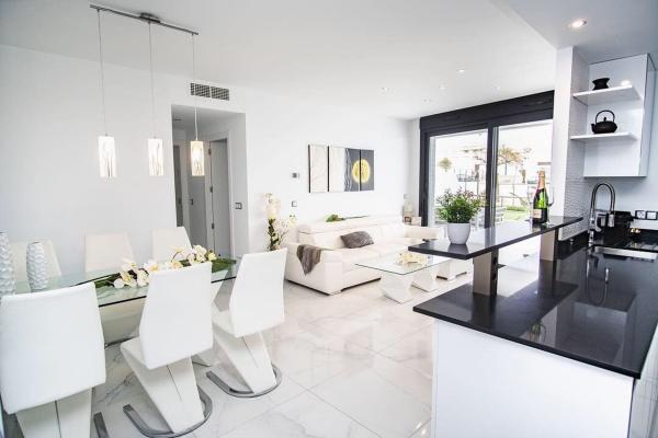 Sale of flat in Piso en Calle Valladolid, 117, Arenales del Sol, Elche / Elx, Elche / Elx
thumbnail 2