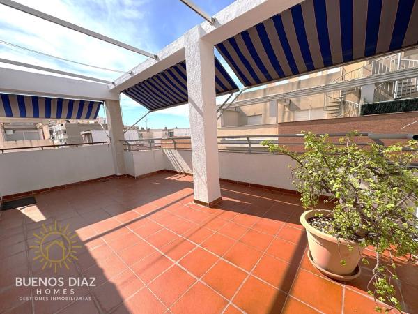 Penthouse for sale at Ático en Calle de Escoto, Los Ángeles, Alicante / Alacant, Alicante photo 1