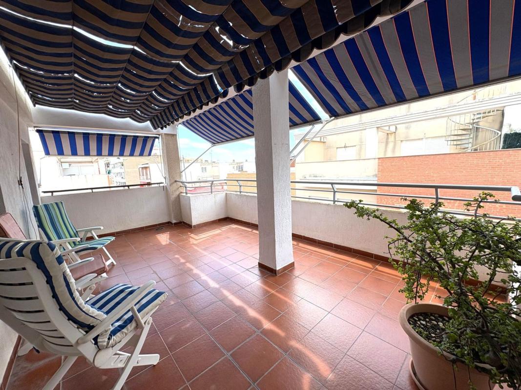 Venta de ático en  Ático en Calle de Escoto, Los Ángeles, Alicante / Alacant, Alicante / Alacant photo 3