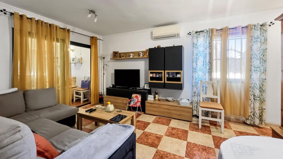Venta de piso en Piso en Les Bovetes-La Felicidad, Denia, Denia
photo 1