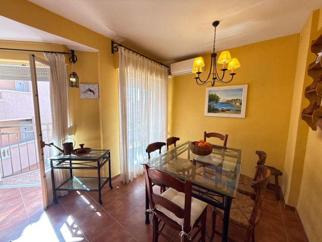 Продажа квартиры на Piso en Avenida de Portugal, Calas de Santiago Bernabeu, Santa Pola, Санта Пола
 photo 5