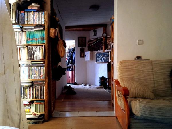 Chalet pareado en Calle Luna, 374, La Siesta - El Salado - Torreta, Torrevieja thumbnail 2