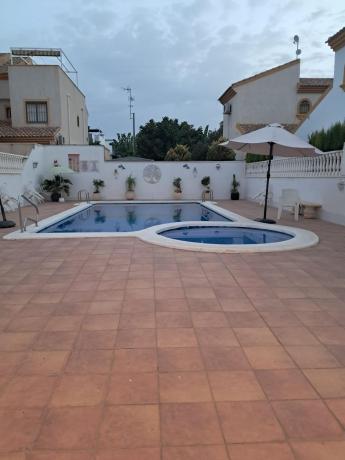 Chalet adosado en Calle Comunidad Andaluza, 47, Zona Pueblo, Pilar de la Horadada photo 1