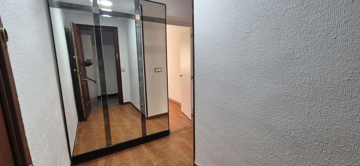 Sale of apartment in Piso en Calle Economista German Bernacer, Virgen del Remedio - Parque lo Morant, Alicante / Alacant, Alicante
 photo 5