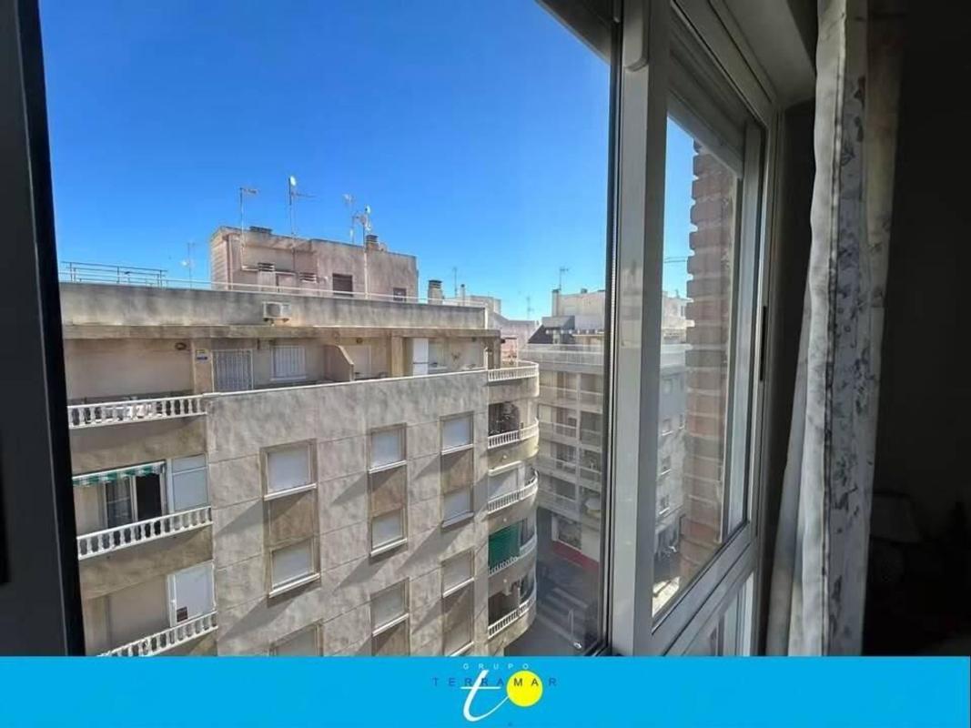 Venta de piso en Piso en Calle Caballero de Rodas, 175, Playa del Cura, Torrevieja, Torrevieja
photo 5