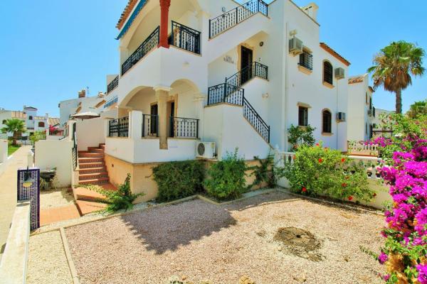 Sprzedaż mieszkania w Piso en Villamartín, Orihuela, Orihuela
photo 1
