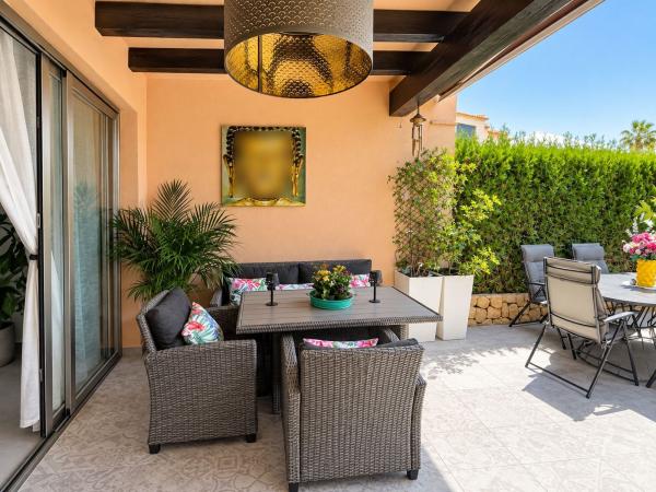 Chalet pareado en Golf Bahía, Finestrat thumbnail 2