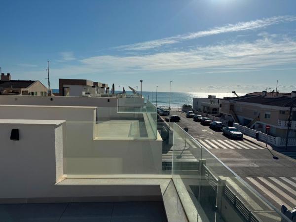 Independent chalet for sale in Casa o chalet en Los Europeos, Torrevieja, Torrevieja
 photo 4