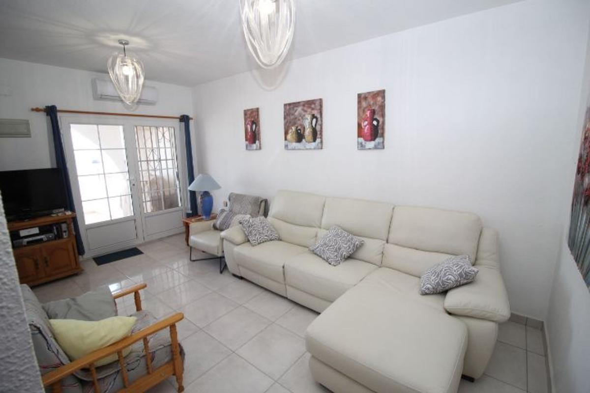Продажа дуплекса на Dúplex en Calle Jumilla, Blue Lagoon - Galán, San Miguel de Salinas, Сан-Мигель-де-Салинас photo 2