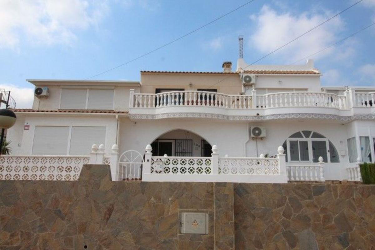 Продажа дуплекса на Dúplex en Calle Jumilla, Blue Lagoon - Galán, San Miguel de Salinas, Сан-Мигель-де-Салинас photo 5