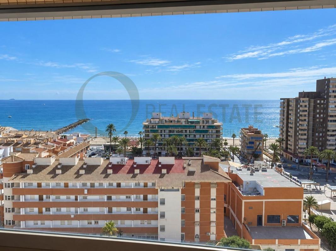 Продажа квартиры на Piso en Calle de Benissa, Campello Playa, El Campello, Эль Кампельо
 photo 4