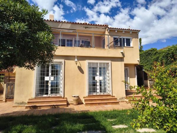 Chalet independiente en venta en Casa o chalet en Avenida D'Escandinàvia, 63 b, Gran Vista-Olivo de Oro, Gran Alacant, Gran Alacant
thumbnail 3