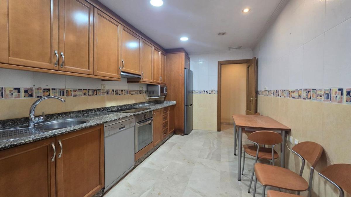 Venta de piso en Piso en Calle Doctor Caro, Pont Nou-Corazón de Jesús, Elche / Elx, Elche / Elx
photo 2
