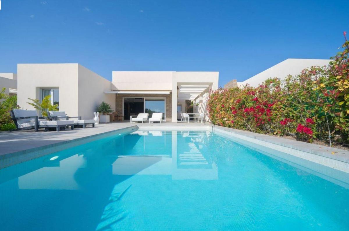 Недвижимость на продажу и в аренду в Испании photo 4