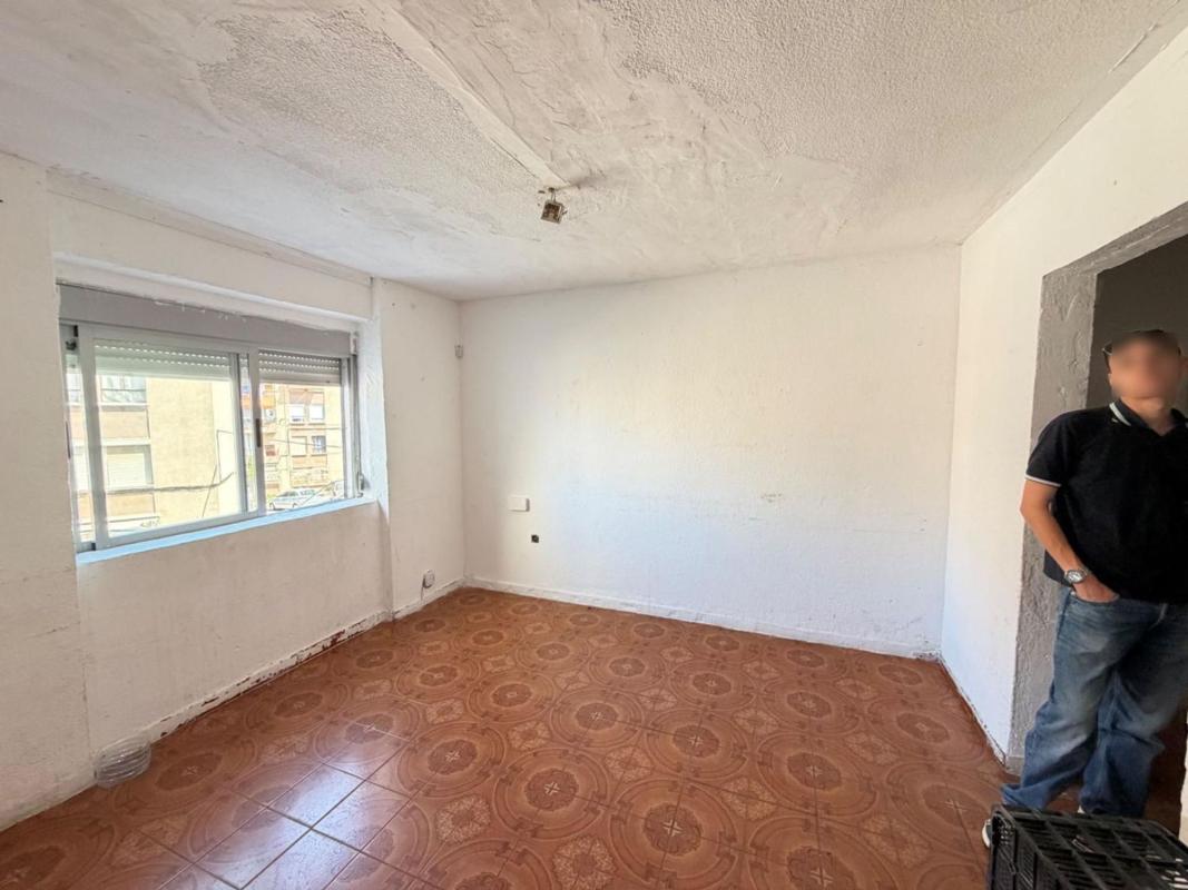 Продажа квартиры на Piso en Pasaje Maestro Enrique Granad, Juan XXIII, Alicante / Alacant, Аликанте / Алакант
 photo 5