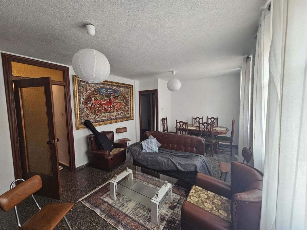 Продажа квартиры на Piso en Calle Villaespesa, 3, Carolinas Altas, Alicante / Alacant, Аликанте / Алакант
 photo 4