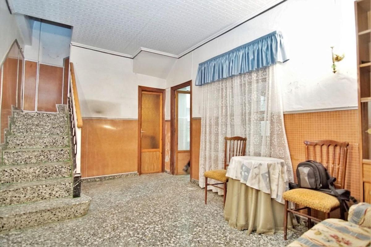 Propiedades en venta y alquiler en España photo 1