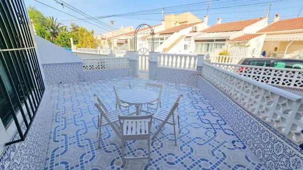 Casa o chalet independiente en Calle Luis Miguel González Domiguin, La Siesta - El Salado - Torreta, Torrevieja photo 4