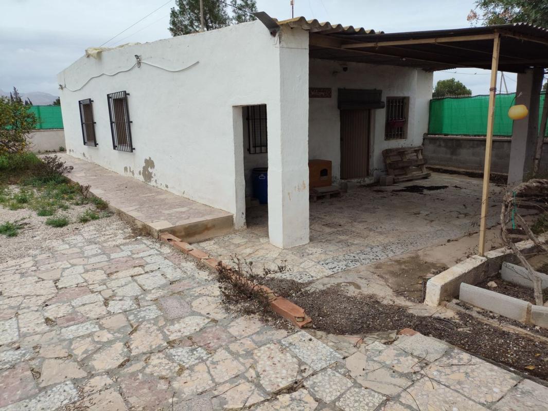 Propiedades en venta y alquiler en España photo 1