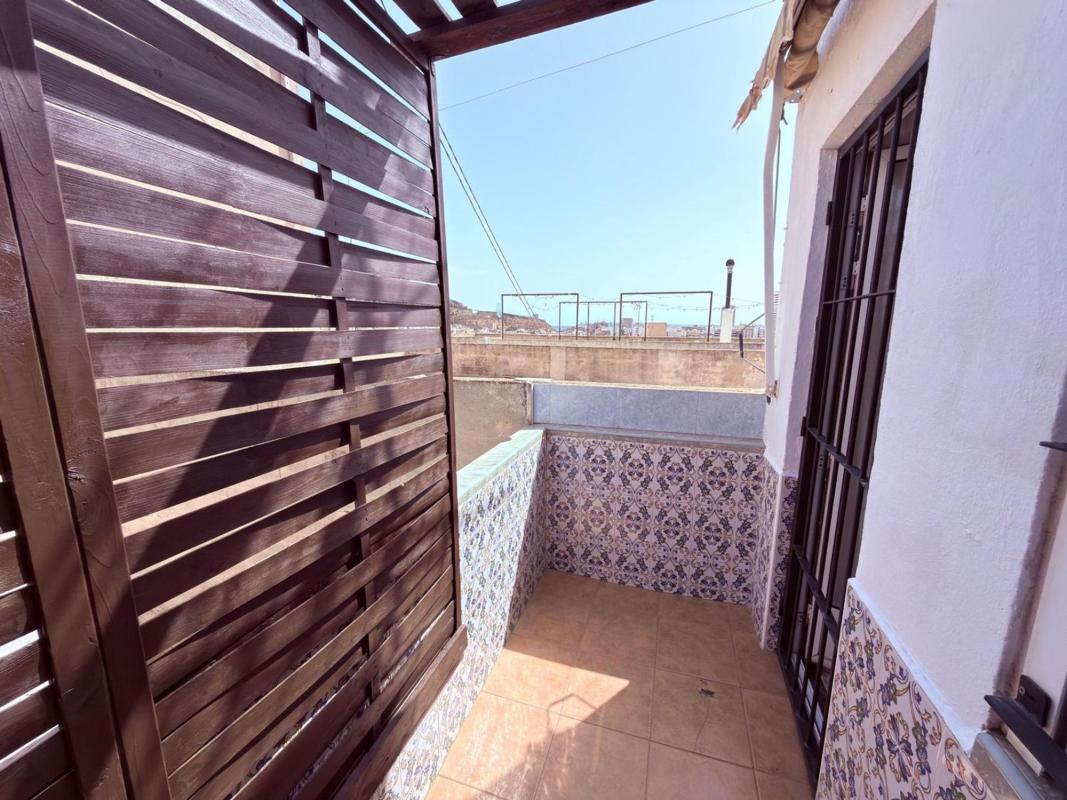 Penthouse sale in Ático en Sevilla, 110, Carolinas Bajas, Alicante / Alacant, Alicante photo 3