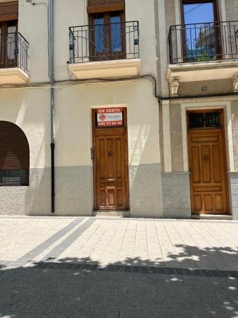 Продажа квартиры на Piso en Avenida Constitució, Jijona / Xixona, Хихона
photo 1
