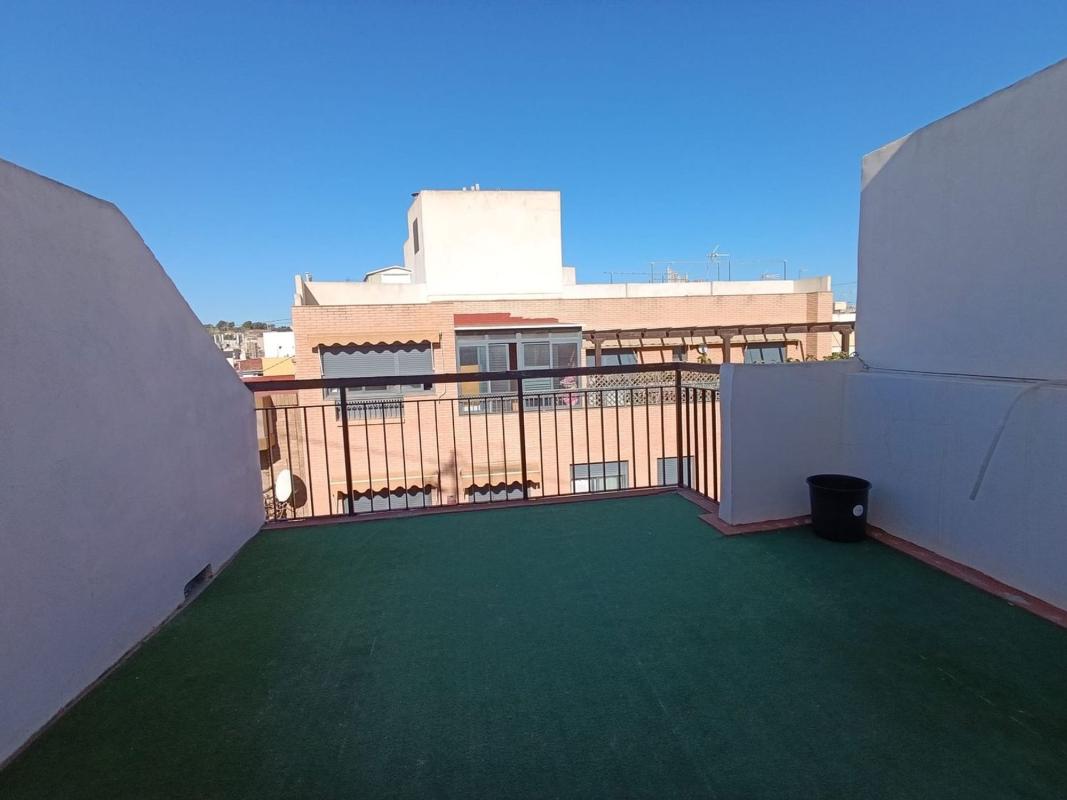 Продажа пентхауса на Ático en Garbinet, Carolinas Bajas, Alicante / Alacant, Аликанте / Алакант photo 2