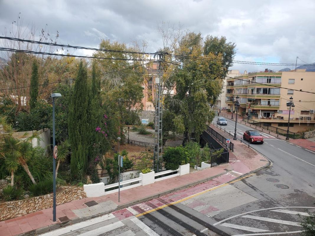 Venta de piso en Piso en Avenida País Valencia, Casco urbano, Polop, Polop
photo 5