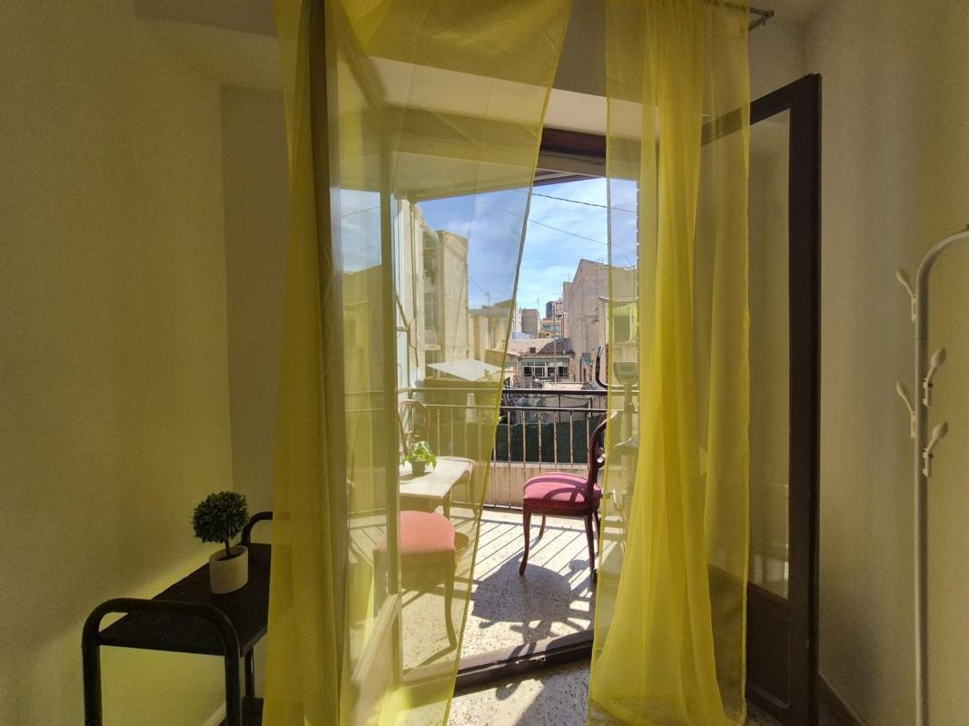 Sale of apartment in Piso en Calle del General Aldave, 1, Carolinas Bajas, Alicante / Alacant, Alicante
photo 1