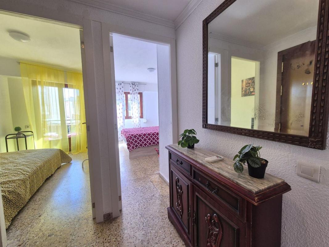 Sale of apartment in Piso en Calle del General Aldave, 1, Carolinas Bajas, Alicante / Alacant, Alicante
photo 3