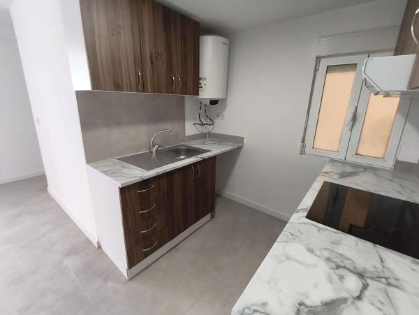Sale of flat in Piso en Ciudad Elegida, Alicante / Alacant, Alicante
thumbnail 3