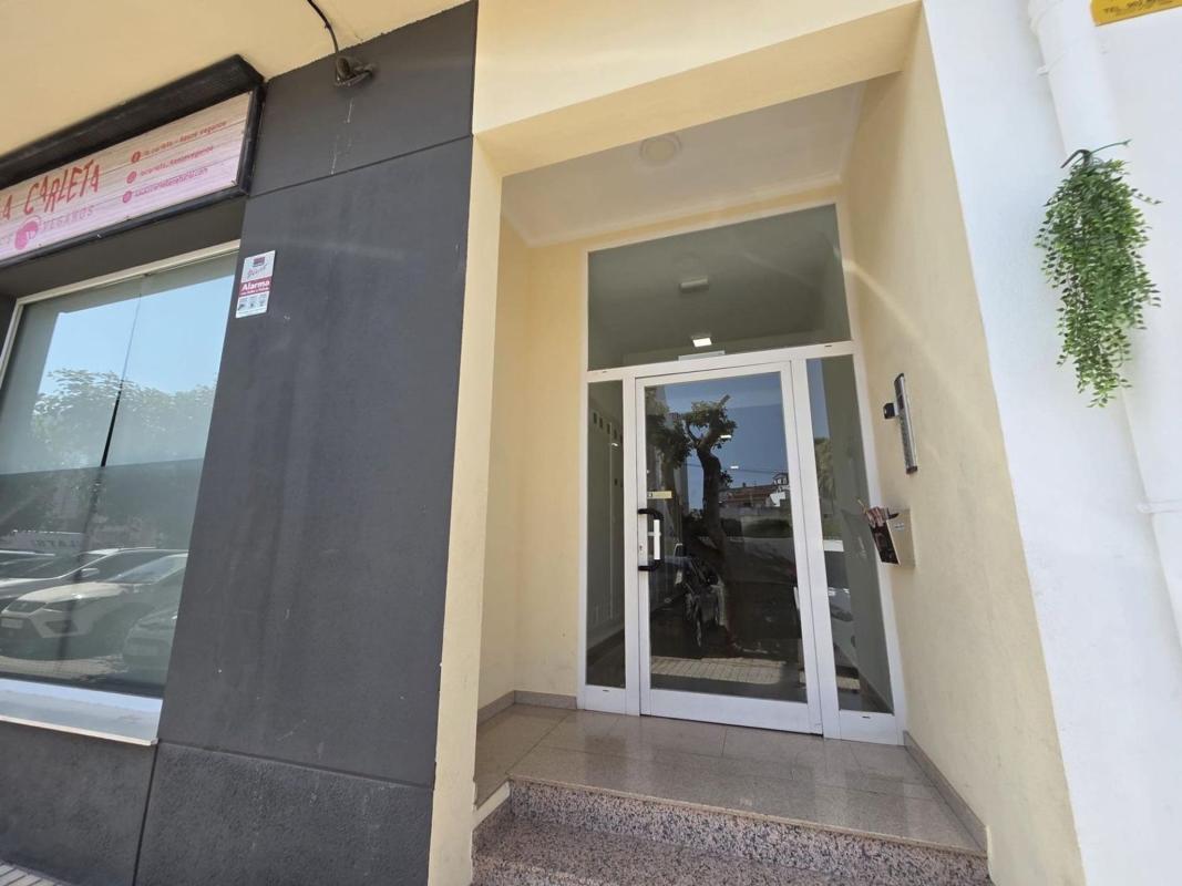 Sale of apartment in Piso en Ondara, Ondara
photo 2