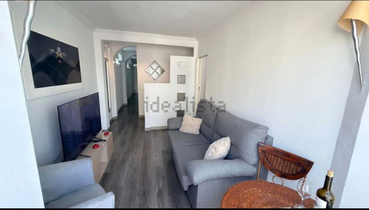 Продажа квартиры на Piso en Calle del Doctor Bergez, 7, Carolinas Bajas, Alicante / Alacant, Аликанте / Алакант
photo 1