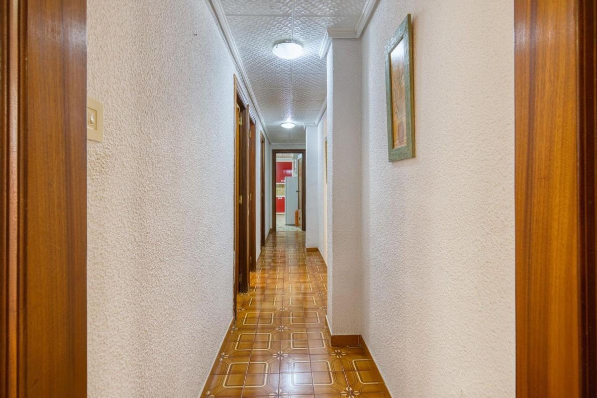 Nieruchomości na sprzedaż i do wynajęcia w Hiszpanii photo 3
