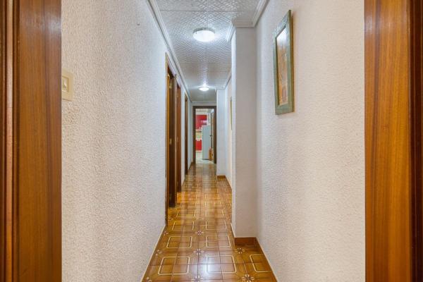 Sprzedaż mieszkania w Piso en Calle de Teodor Llorente, Pont Nou-Corazón de Jesús, Elche / Elx, Elche / Elx
 photo 3