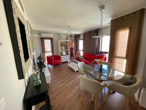 Venta de piso en Piso en Calle del Mercat, Centro, San Juan de Alicante, San Juan de Alicante
thumbnail 2