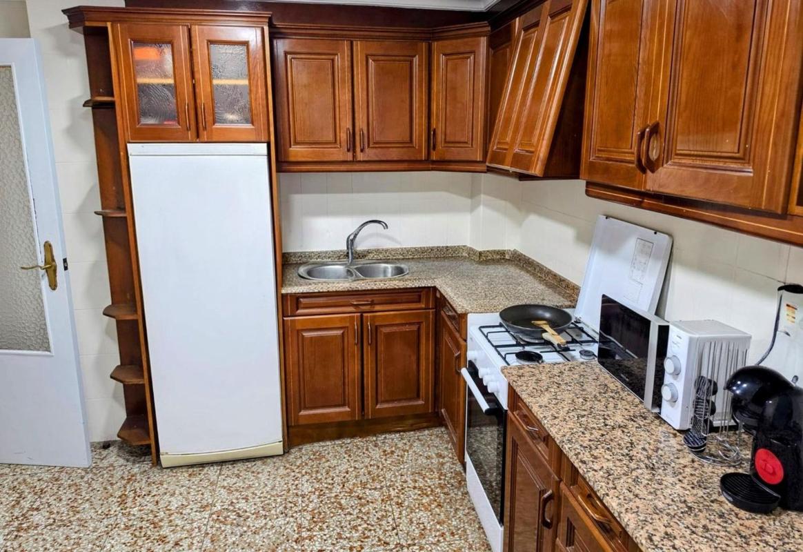 Sprzedaż mieszkania w Piso en Calle Camilo Flammarion, 21, Raval de Santa Teresa-El Asilo, Elche / Elx, Elche / Elx
 photo 4