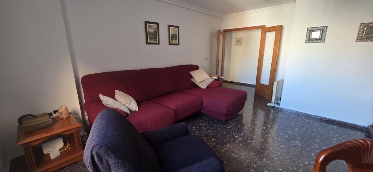 Sprzedaż mieszkania w Piso en Calle Diego Pascual Oliver, 12, San Crispín, Elche / Elx, Elche / Elx
photo 2