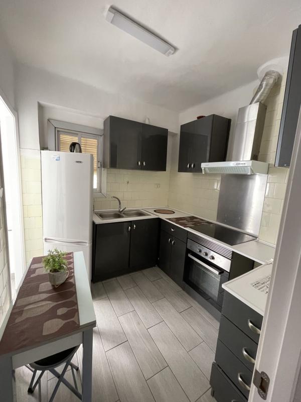Venta de piso en Piso en Calle Montero Ríos, 91, Carolinas Altas, Alicante / Alacant, Alicante / Alacant
photo 1