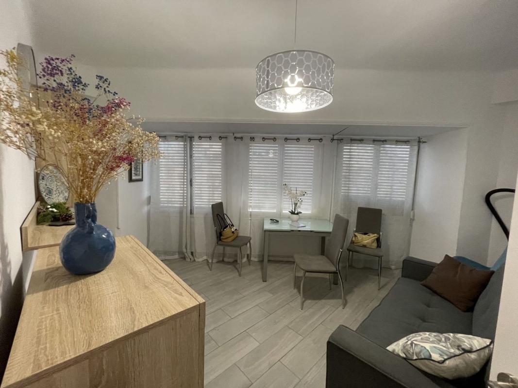 Venta de piso en Piso en Calle Montero Ríos, 91, Carolinas Altas, Alicante / Alacant, Alicante / Alacant
photo 4