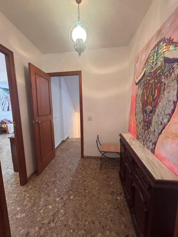 Недвижимость на продажу и в аренду в Испании photo 5