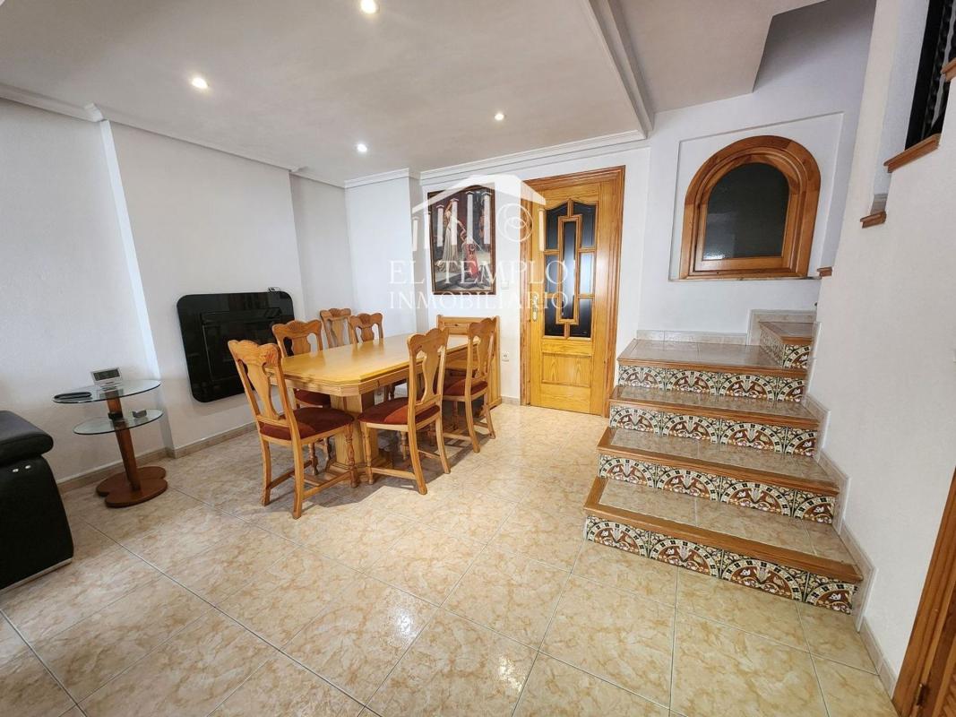 Venta de chalet independiente en Casa o chalet en Calle del Barranc, Onil, Onil
photo 2