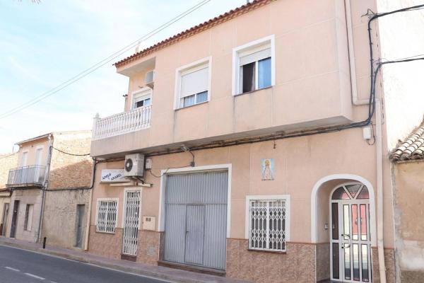 Chalet adosado en Hondón de los Frailes photo 1
