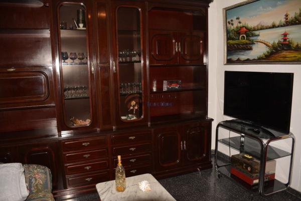 Chalet adosado en Petrer photo 1