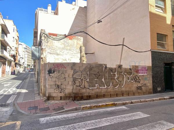 Chalet adosado en Calle Verónica, Raval de Santa Teresa-El Asilo, Elche / Elx photo 3