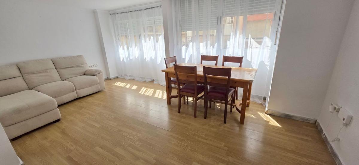 Venta de piso en Piso en Carolinas Bajas, Alicante / Alacant, Alicante / Alacant
photo 4