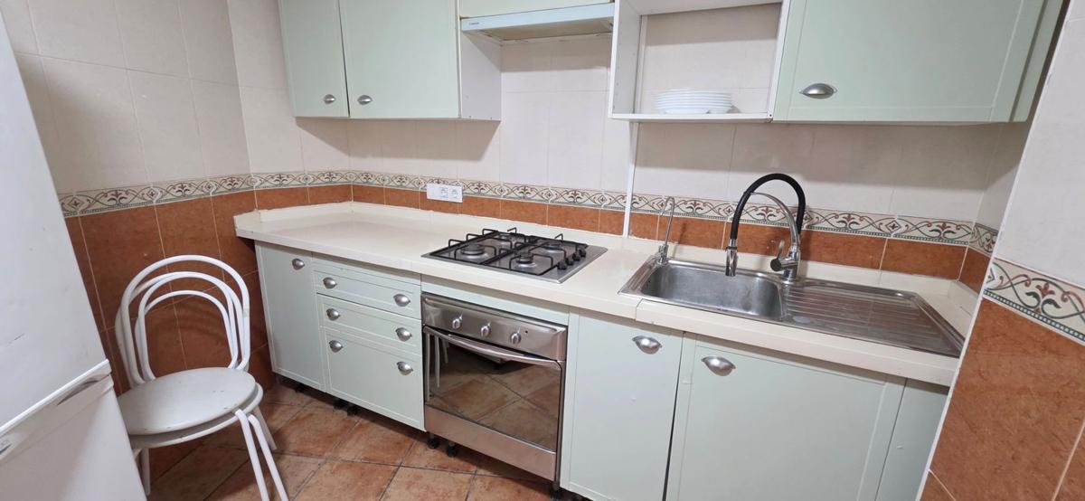 Venta de piso en Piso en Carolinas Bajas, Alicante / Alacant, Alicante / Alacant
photo 5
